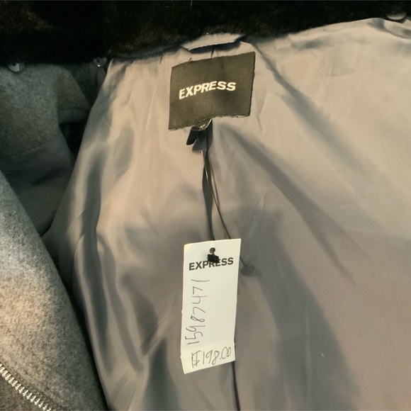 EXPRESS Buckle Belt Coat NWT - Picture 6 of 7